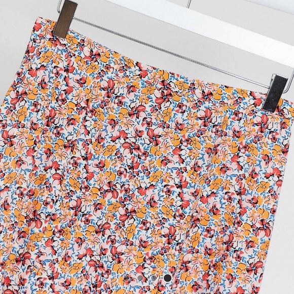 ASOS DESIGN double split maxi skirt - Picture 3 of 10